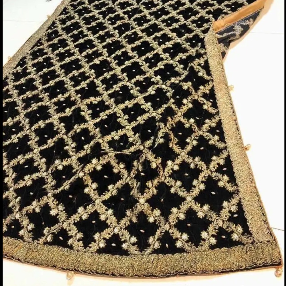 Velvet dupatta